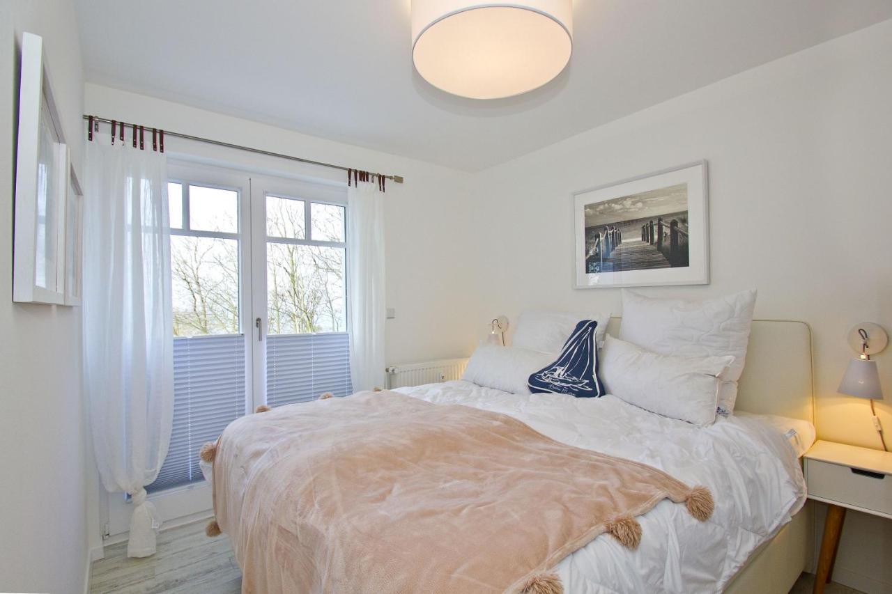Moderne Ferienwohnung Mit Balkon, Meerblick - Ferienresidenz Zwei Boddenfewo 1-3 Lietzow Екстер'єр фото